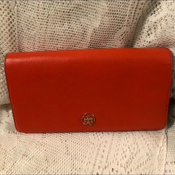 Tory Burch Handbags - 🎃🛍SALE ✅TORY BURCH CLUTCH TANGERINE 🍊W/GIFT BAG